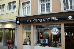 Schild: Für Klang und Bild